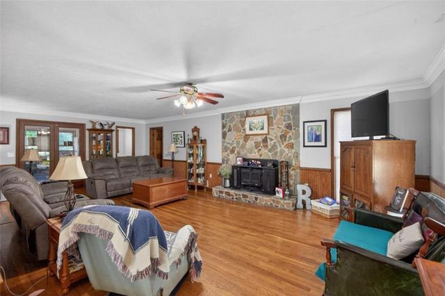 211 Little New York Road, Carrollton, GA 30116