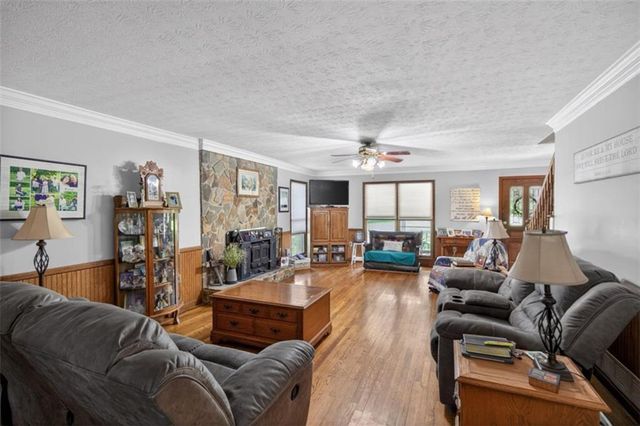 211 Little New York Road, Carrollton, GA 30116