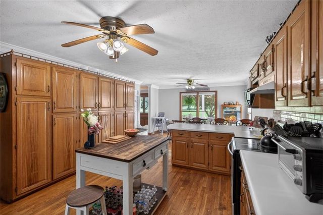 211 Little New York Road, Carrollton, GA 30116