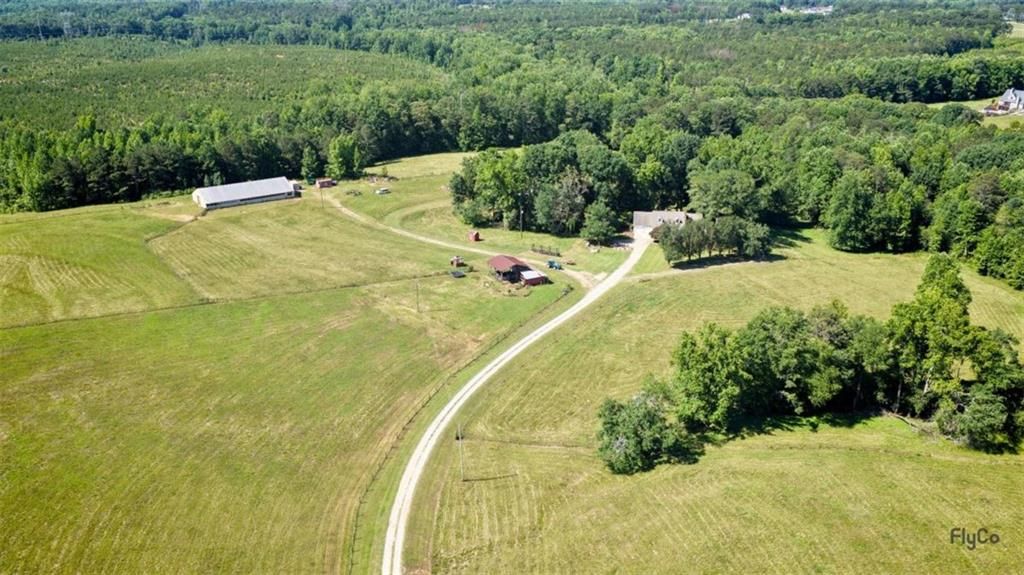 211 Little New York Road, Carrollton, GA 30116