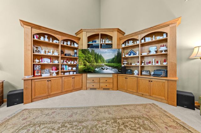 1261 Bibeau Road, White Bear Lake, MN 55110