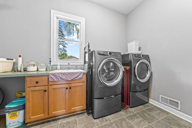 1261 Bibeau Road, White Bear Lake, MN 55110