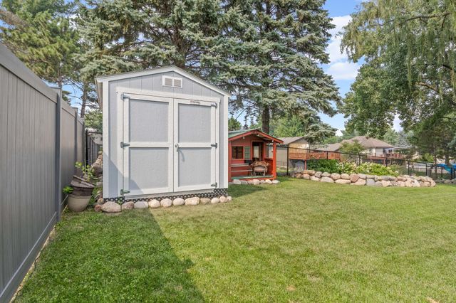 1261 Bibeau Road, White Bear Lake, MN 55110