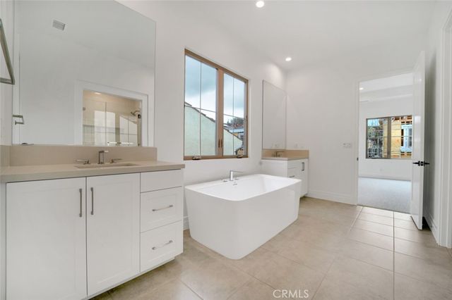 234 Coal Mine, Irvine, CA 92602