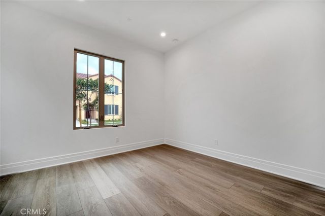 234 Coal Mine, Irvine, CA 92602