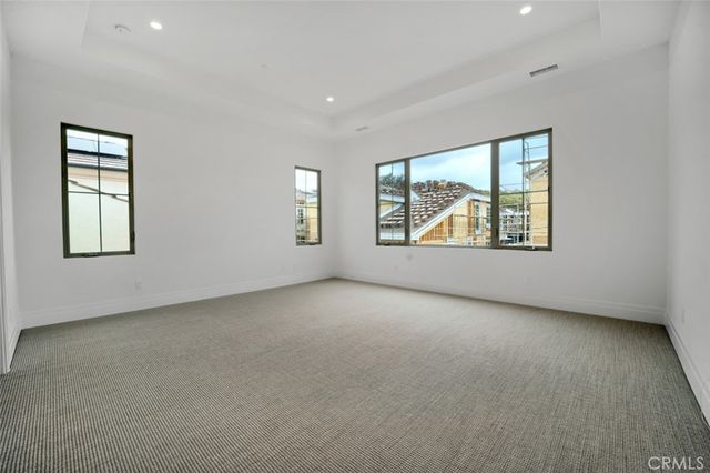 234 Coal Mine, Irvine, CA 92602