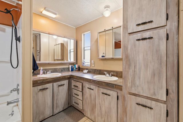 18010 Ponderosa Lane, Klamath Falls, OR 97601