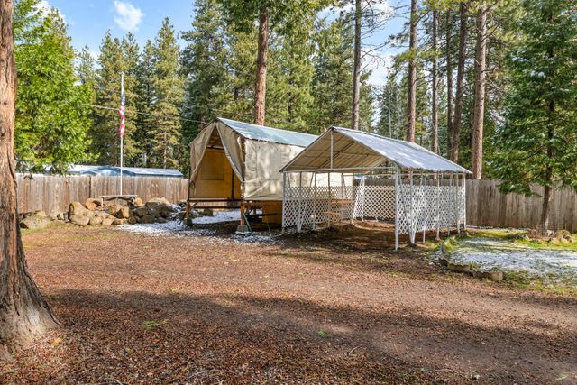 18010 Ponderosa Lane, Klamath Falls, OR 97601