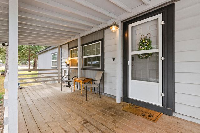 18010 Ponderosa Lane, Klamath Falls, OR 97601