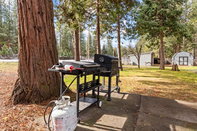 18010 Ponderosa Lane, Klamath Falls, OR 97601