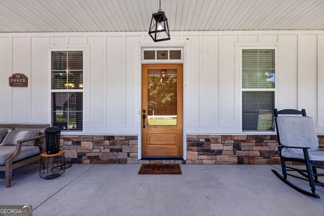 106 Palmetto Court, Jackson, GA 30233