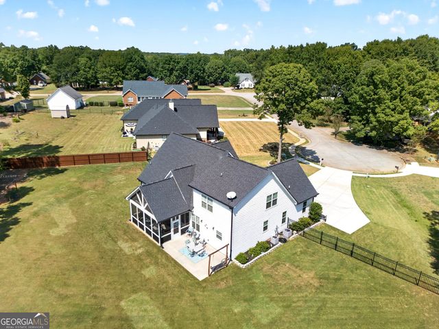 106 Palmetto Court, Jackson, GA 30233