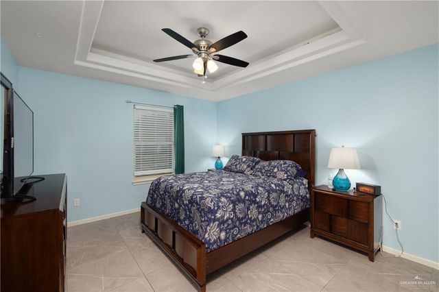 1407 W Combes Avenue, Alton, TX 78573