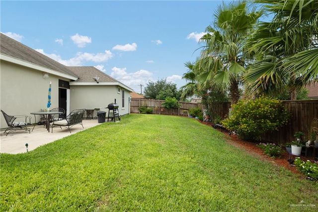 1407 W Combes Avenue, Alton, TX 78573