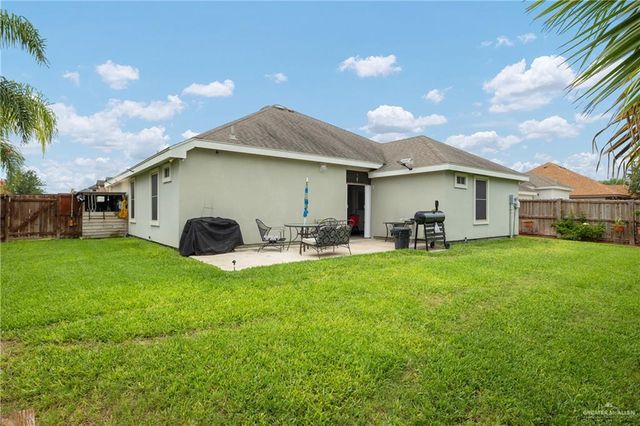 1407 W Combes Avenue, Alton, TX 78573