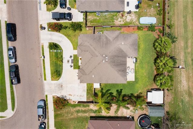 1407 W Combes Avenue, Alton, TX 78573