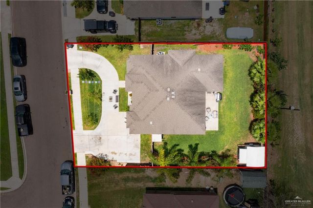 1407 W Combes Avenue, Alton, TX 78573