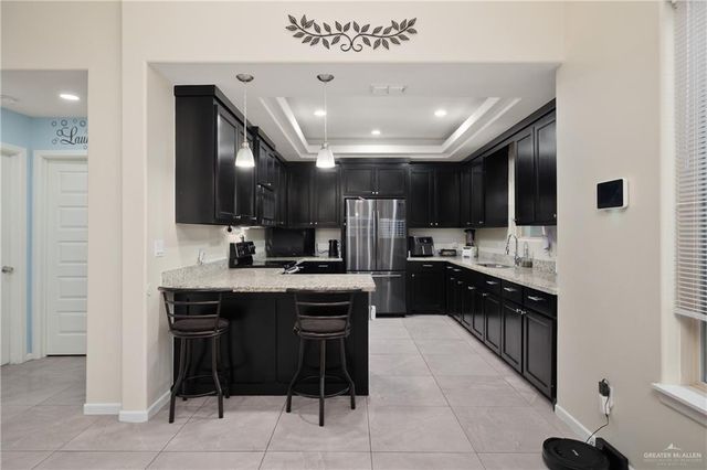 1407 W Combes Avenue, Alton, TX 78573