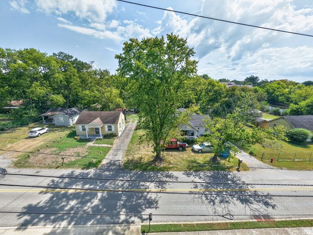 636 Delaware Ave, Madison, TN 37115