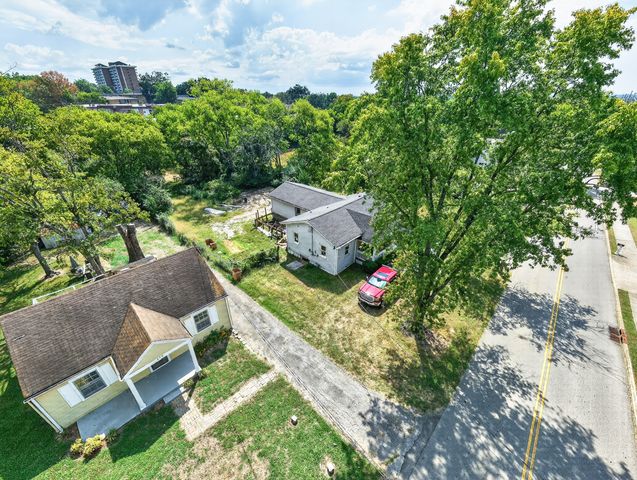 636 Delaware Ave, Madison, TN 37115
