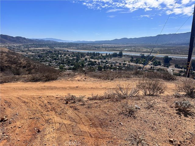 0 Summit Dr., Lake Elsinore, CA 92530