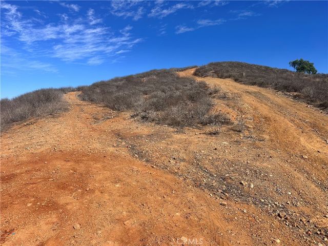 0 Summit Dr., Lake Elsinore, CA 92530