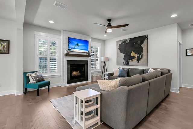 1201 Gannett Road, Mount Pleasant, SC 29464