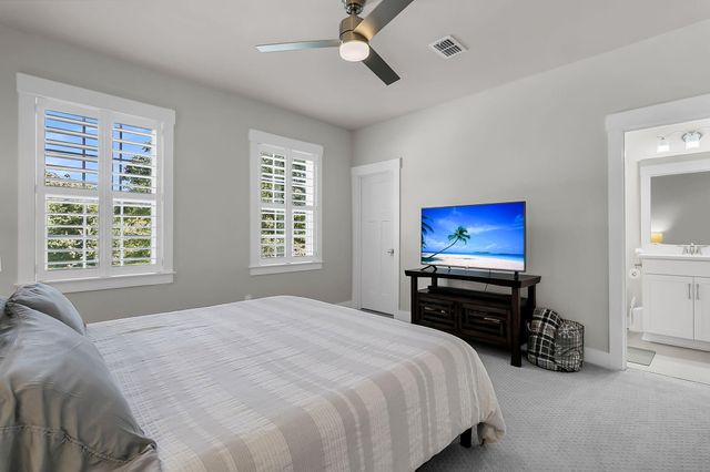 1201 Gannett Road, Mount Pleasant, SC 29464