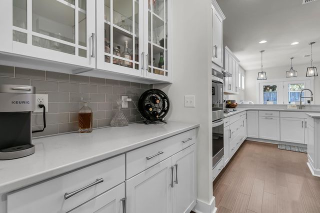 1201 Gannett Road, Mount Pleasant, SC 29464