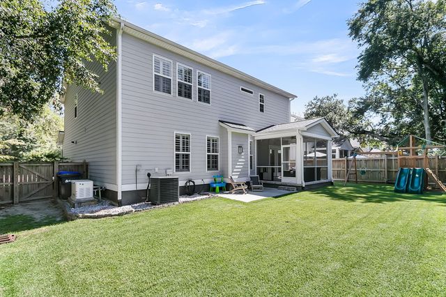 1201 Gannett Road, Mount Pleasant, SC 29464