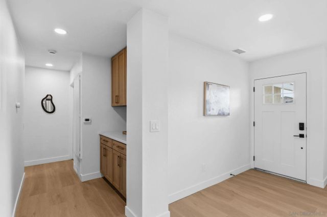 11293 Linares St, San Diego, CA 92129