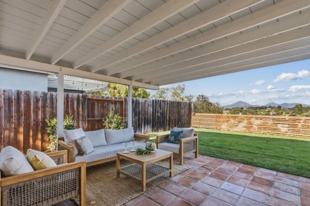 11293 Linares St, San Diego, CA 92129