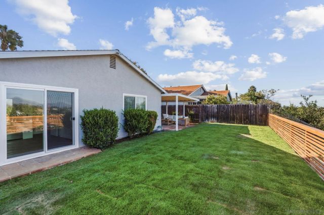 11293 Linares St, San Diego, CA 92129