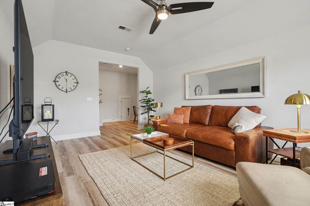 605 Sunwater Drive, Duncan, SC 29334