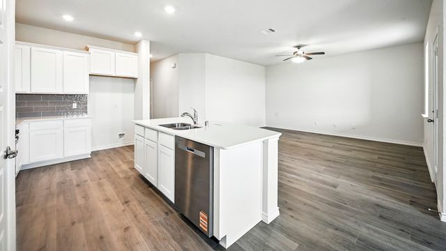 510 Carthage Street, Caddo Mills, TX 75135