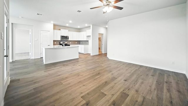 510 Carthage Street, Caddo Mills, TX 75135