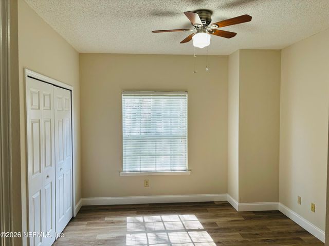 10000 GATE Parkway N 1912, Jacksonville, FL 32246