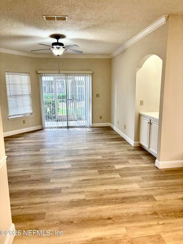 10000 GATE Parkway N 1912, Jacksonville, FL 32246