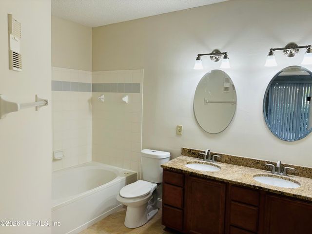 10000 GATE Parkway N 1912, Jacksonville, FL 32246
