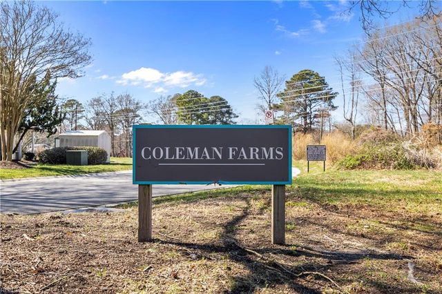 2418 Fieldsway DR, Chesapeake, VA 23320