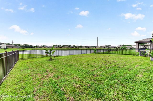 1581 Mineral Loop Drive NW, Palm Bay, FL 32907