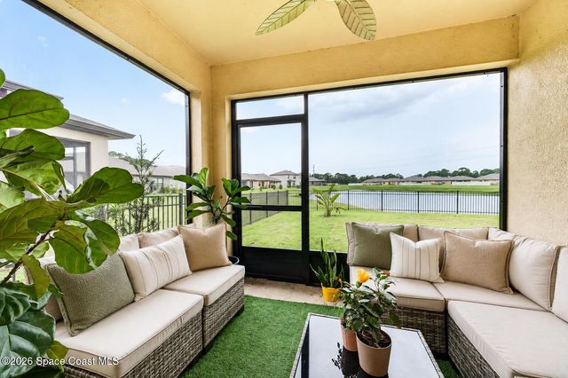 1581 Mineral Loop Drive NW, Palm Bay, FL 32907
