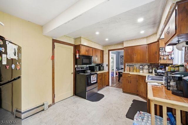 65 Marshall Hill Rd, West Milford Twp., NJ 07480