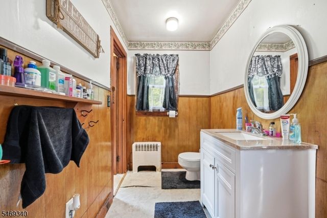 65 Marshall Hill Rd, West Milford Twp., NJ 07480