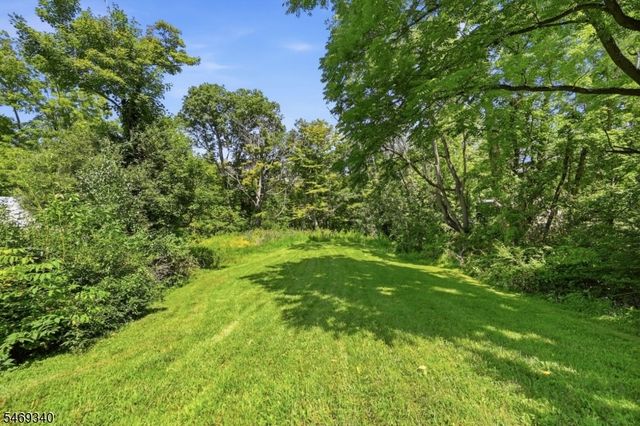 65 Marshall Hill Rd, West Milford Twp., NJ 07480