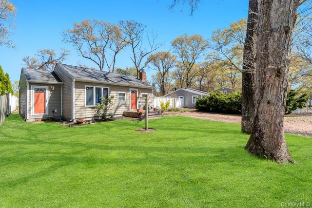 89 Gould Road, Centereach, NY 11720
