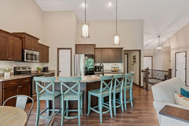 959 239th Avenue NW, Saint Francis, MN 55070