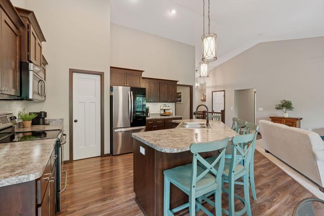 959 239th Avenue NW, Saint Francis, MN 55070