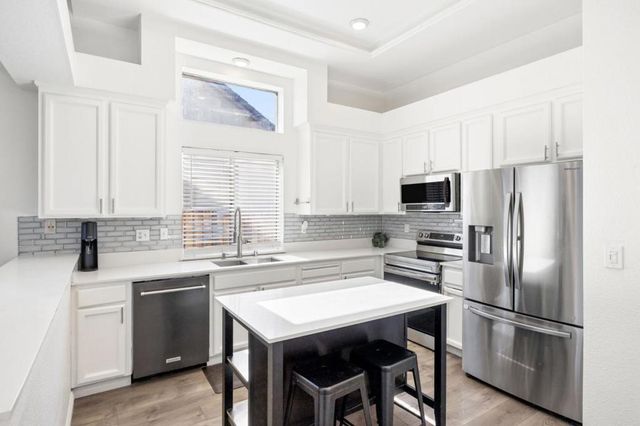 4713 Country Hills Drive, Antioch, CA 94531