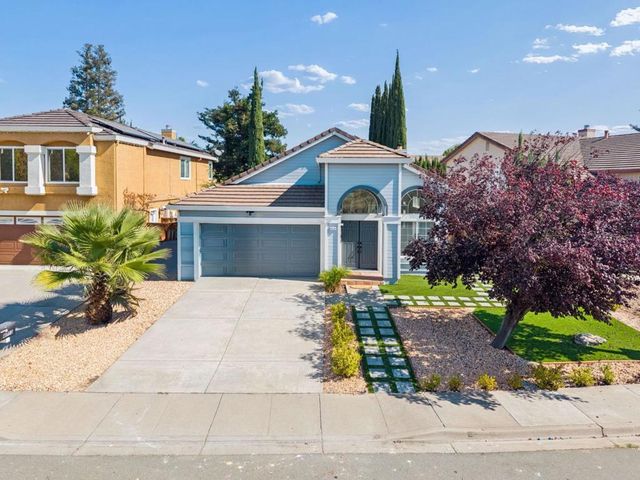 4713 Country Hills Drive, Antioch, CA 94531